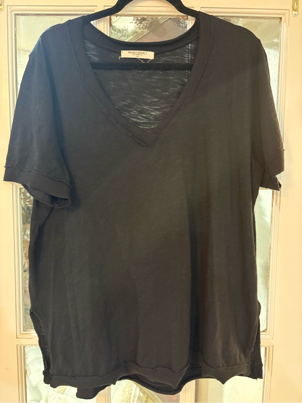🖤 Project Social T Oversized V-Neck Tee | Black | Size Large | Side Slits - Picture 3 of 6